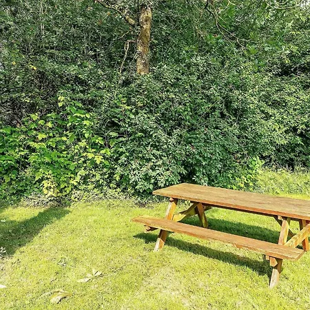 8 Person In Toftlund-by Traum *