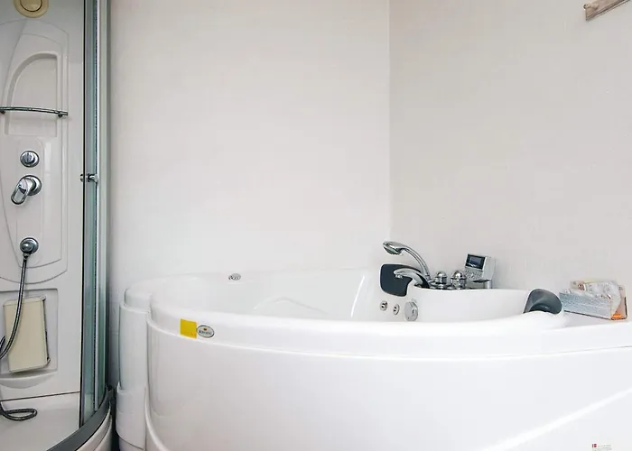 8 Person In Toftlund-by Traum Nyaraló *