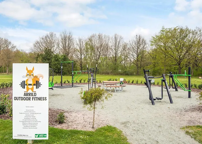 8 Person In Toftlund-by Traum